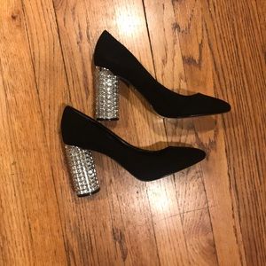 Ladies rhinestone pumps